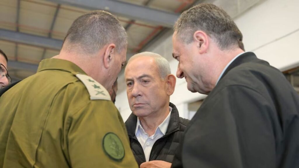 Israel anuncia nueva fase de ofensiva contra Irán tras destruir gran parte de sus defensas aéreas